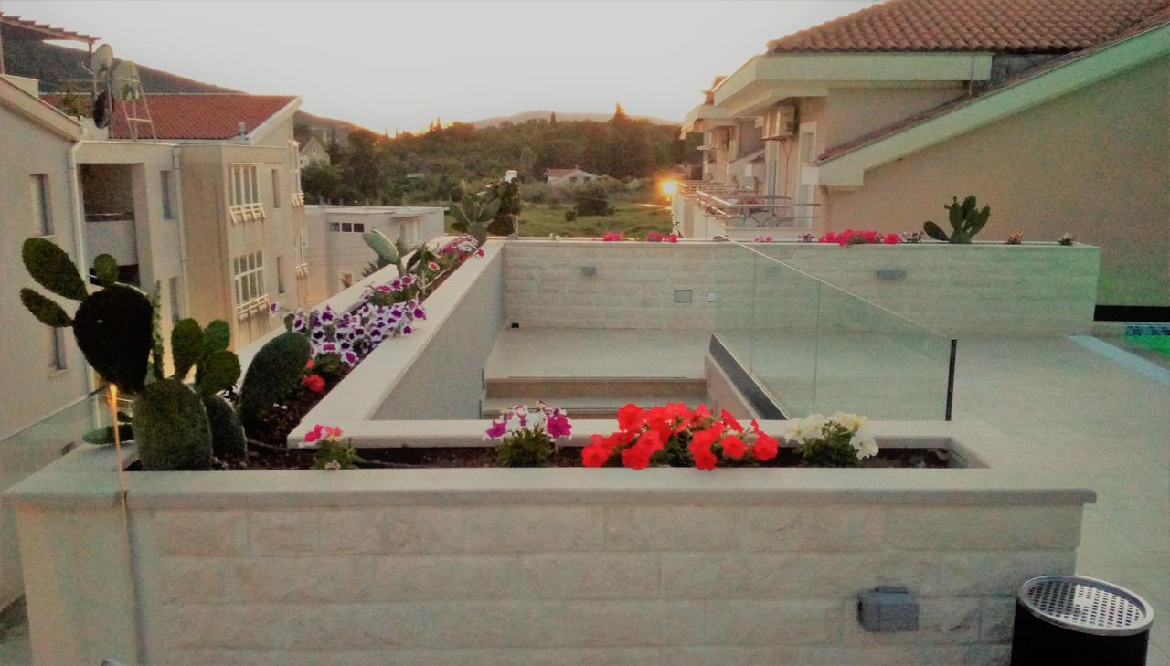 Apartment Sun Village Goran Herceg Novi Extérieur photo