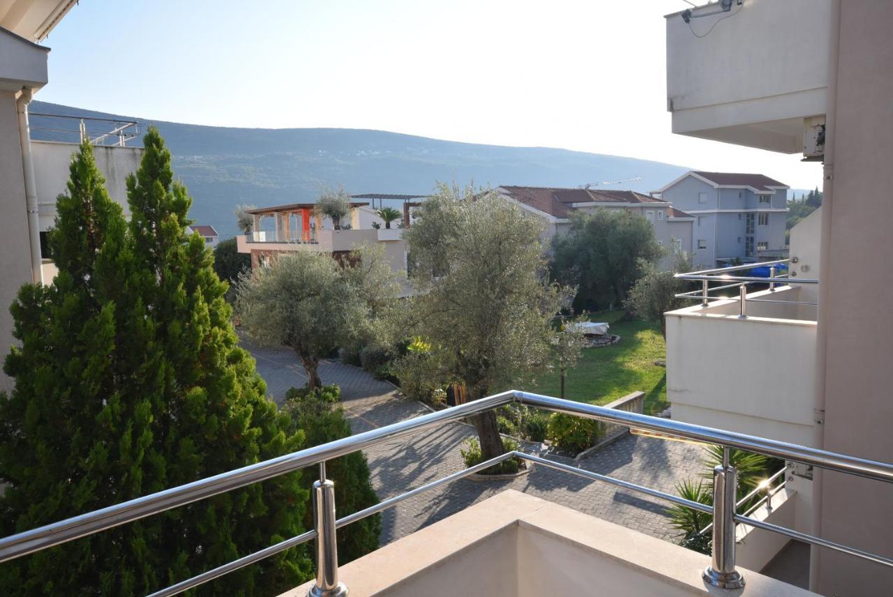 Apartment Sun Village Goran Herceg Novi Extérieur photo